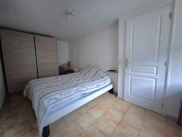 À vendre - Maison individuelle, 3 pièces située à René (72260)