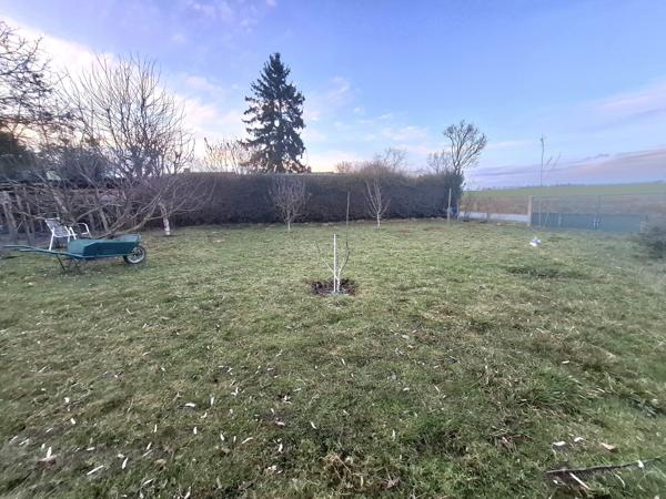 À vendre - Maison individuelle, 3 pièces située à René (72260)