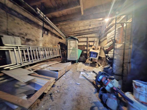 À vendre - Maison individuelle, 3 pièces située à René (72260)