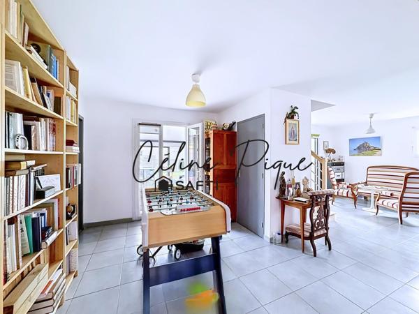 Maison 6 pièces 4 chambres avec véranda, garage et jardin