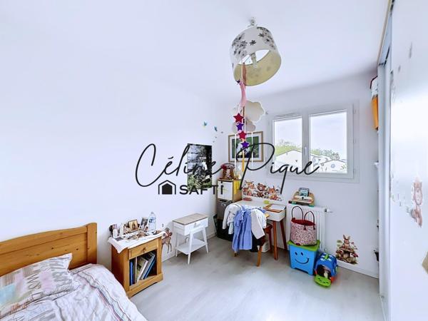 Maison 6 pièces 4 chambres avec véranda, garage et jardin