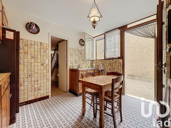 Maison à vendre 6 pièces 120 m² Châtel-Censoir