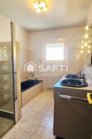 Maison familiale 5 pièces 138m2 sur terrain piscinable