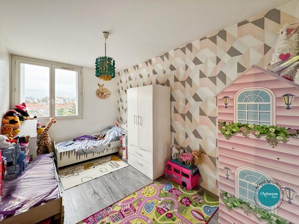 Appartement Brétigny Sur Orge 4 pièce(s) 75.40 m2