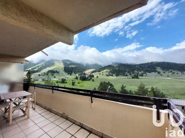 Appartement 3 pièces de 59 m² à Gréolières (06620)