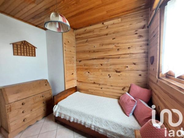 Appartement 3 pièces de 59 m² à Gréolières (06620)