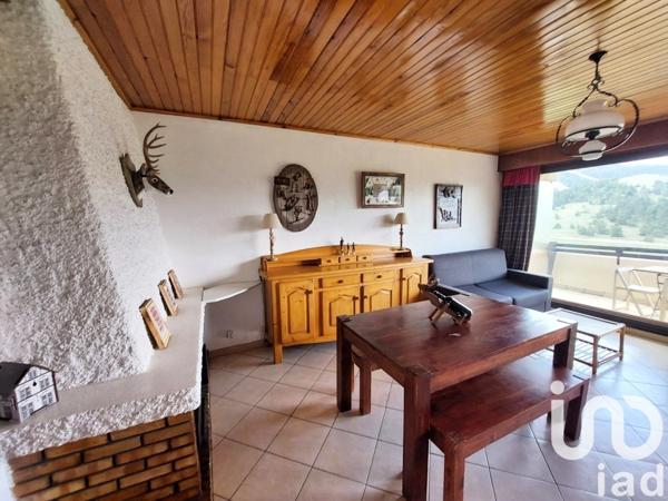 Appartement 3 pièces de 59 m² à Gréolières (06620)