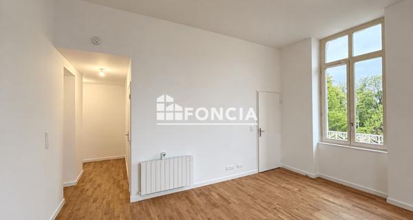 Location Studio 31.7 m² - Bourg-en-bresse 01000