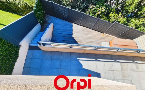 Maison à vendre    5 pièces • 133 m2 Bandol