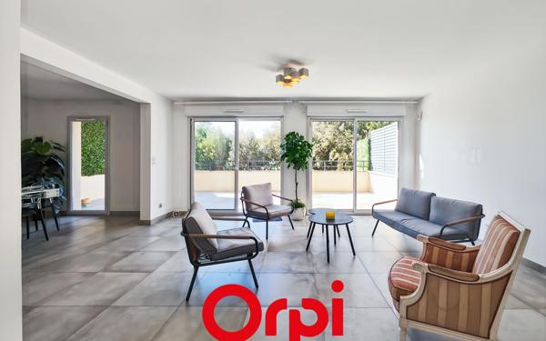 Maison à vendre    5 pièces • 133 m2 Bandol