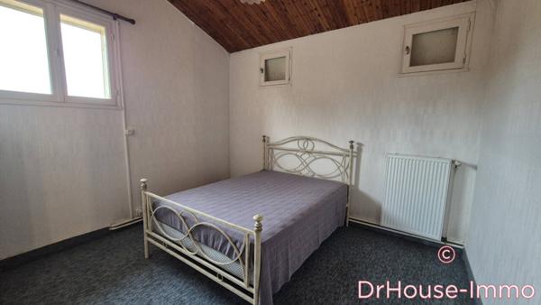 Maison à vendre 13 pièces de 275 m²