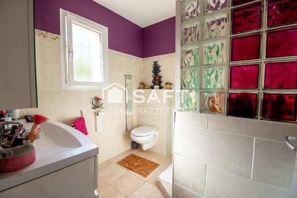 Maison T4 de 116,17m2 de plain pied avec piscine et garage