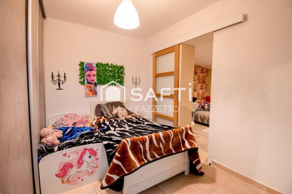 Maison T4 de 116,17m2 de plain pied avec piscine et garage