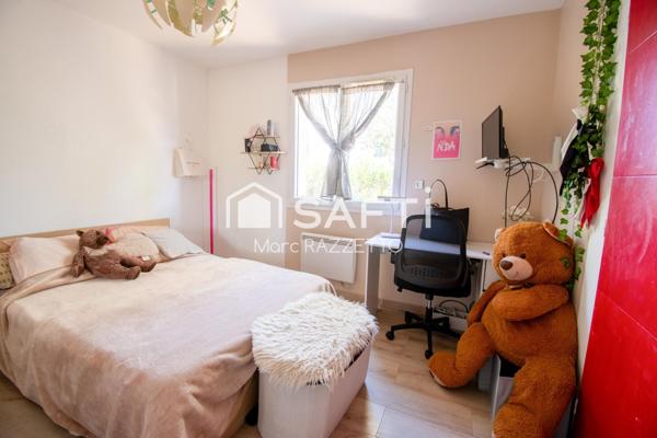 Maison T4 de 116,17m2 de plain pied avec piscine et garage