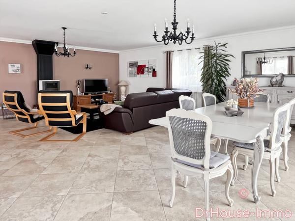 Maison à vendre 7 pièces de 230 m²