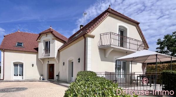 Maison à vendre 7 pièces de 230 m²