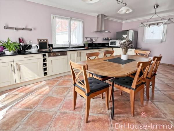 Maison à vendre 7 pièces de 230 m²
