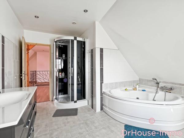 Maison à vendre 7 pièces de 230 m²