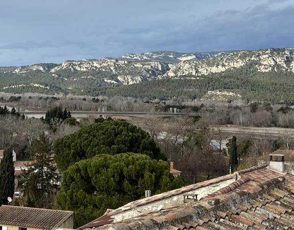 Mallemort (13370) Charmante maison de village 3 chambres offrant une vue panoramique !