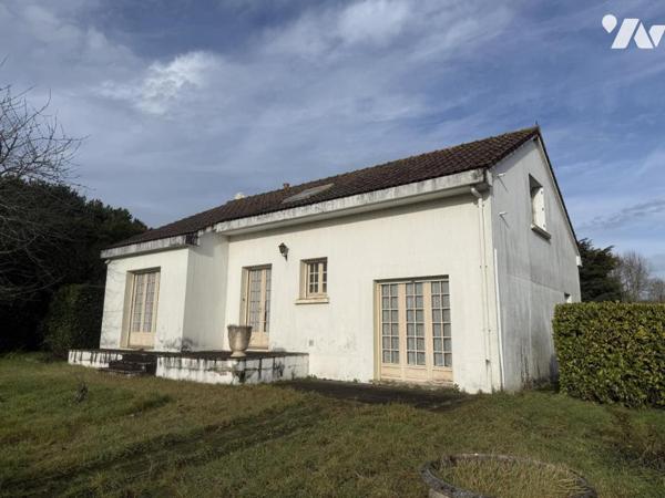 BEAULIEU SOUS LA ROCHE Maison prox commerces
