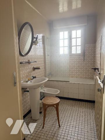 BEAULIEU SOUS LA ROCHE Maison prox commerces