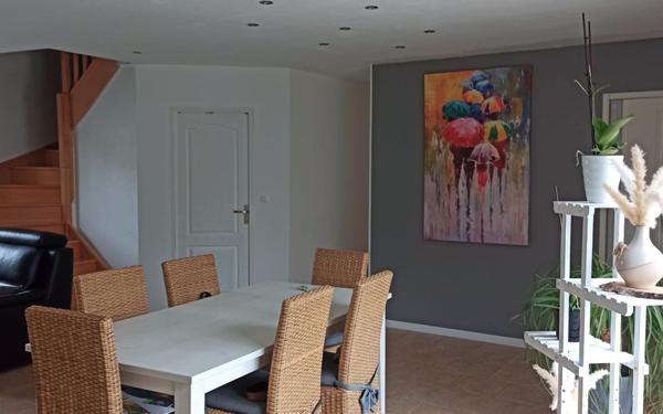 Maison à louer    4 pièces • 137,46 m2 Framerville-Rainecourt