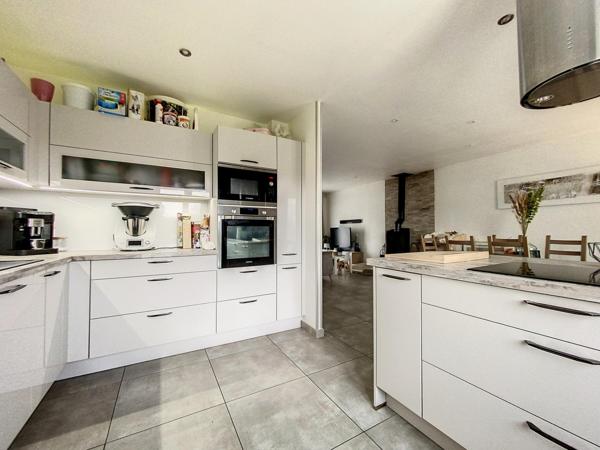 Dans une impasse, au calme