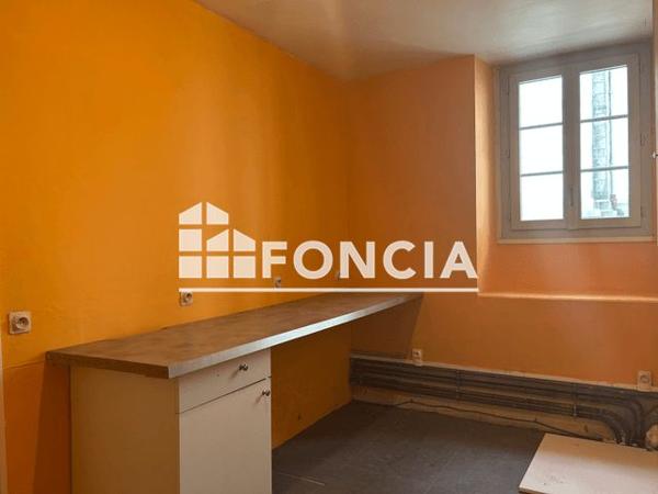 Location Appartement 4 pièces 148.1 m² - 1 RUE JELIOTTE Oloron Ste Marie 64400