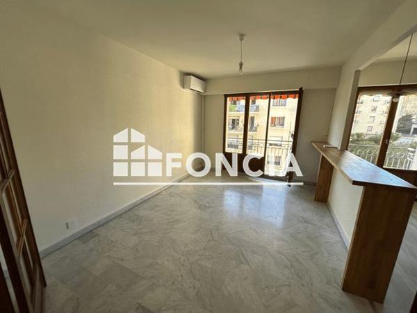 Location Appartement 3 pièces 66.85 m² - - Nimes Cedex 30000