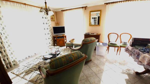 MAISON TRADITIONNEL PROCHE DES COMMODITES