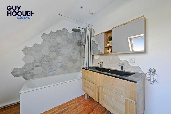 Maison individuelle à vendre à Combs-la-Ville - DPE en A -