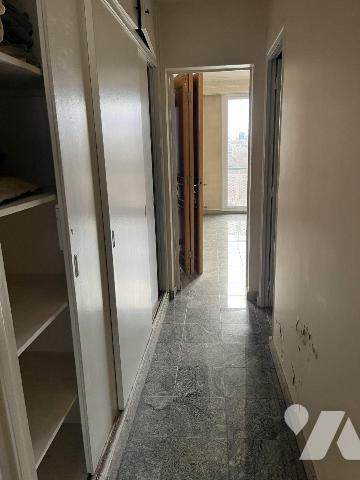 La SAS R&R Notaires propose à la vente, en exclusivité, un appartement de type T3 situé avenue ...