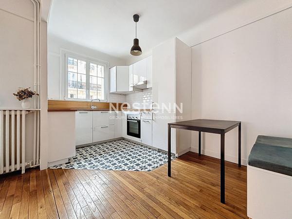 ISSY LES MOULINEAUX - CENTRE VILLE - MEUBLÉ - Appartement 2/3 pièces de 53 m² avec balcon