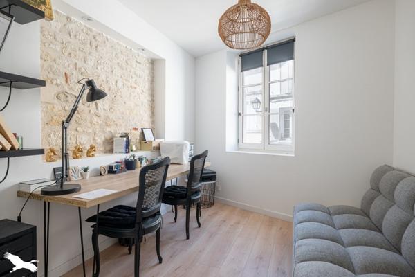 Maison à vendre 317 700 € Saintes 5 p 134 m² DPE A