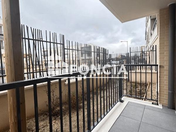 Location Appartement 2 pièces 47.42 m² - RUE DE LONGPONT / 16 RUE DU 16 JUILLET 1465 Montlhery 91310