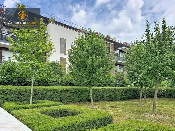 Vente                                                      Appartement
                        
                     3 pièces                      67 m2                     à Eaubonne