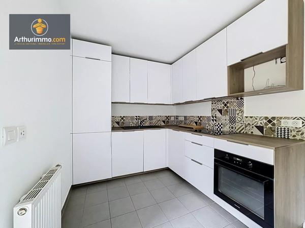 Vente                                                      Appartement
                        
                     3 pièces                      67 m2                     à Eaubonne