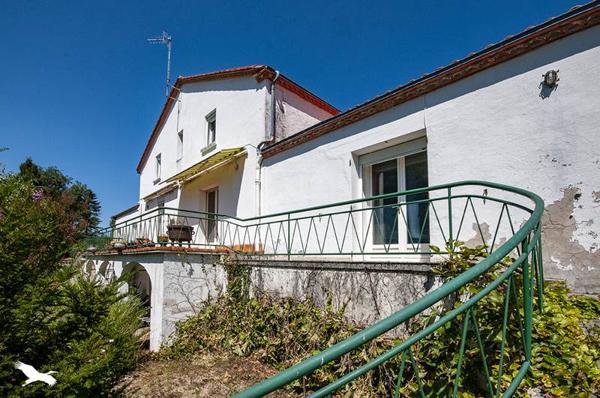 Maison à vendre |  Ribérac |  6 pièces | 254 m²