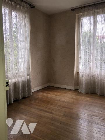 CHALONS EN CHAMPAGNE (51000) centre-ville, maison d'environ 185m² sur une parcelle de 1173m²