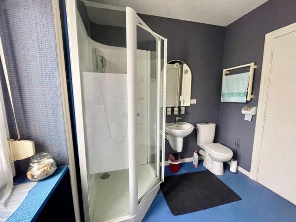 Appartement à vendre à Lannion dans les Côtes-d'Armor (22300), ref : A39/2025   
Hyper centre