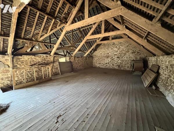 Hôpital de QUESSOY - Maison en pierres, dépendance et terrain