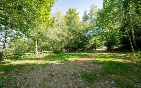 Maison à vendre    5 pièces •  La Valla-en-Gier