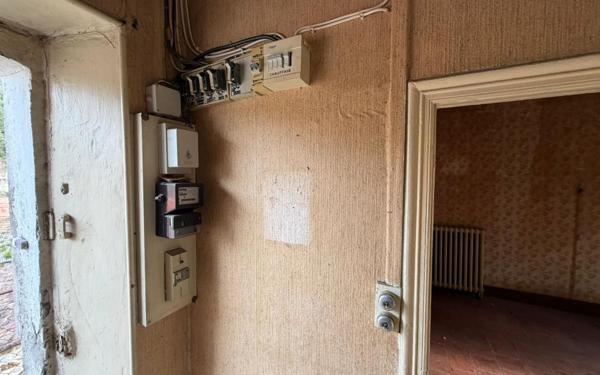 Immeuble à vendre    4 pièces •  Le Martinet