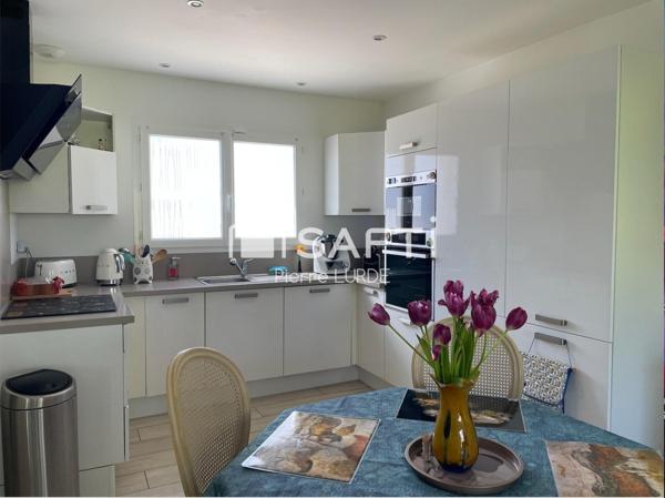 Maison de 6 pièces construite sur terrain de 250m2