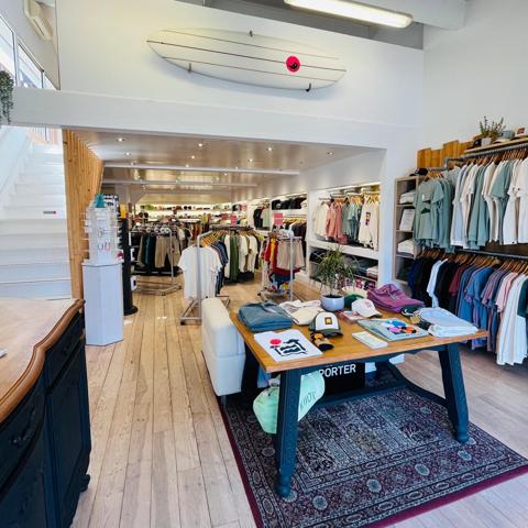 Soorts-Hossegor (40150) Opportunité droit au bail 140m2 Soorts-Hossegor - Grande visibilité