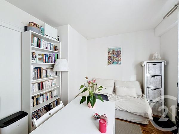 Appartement F2 à vendre  2 pièces - 40,60 m 2   PARIS  - 75009