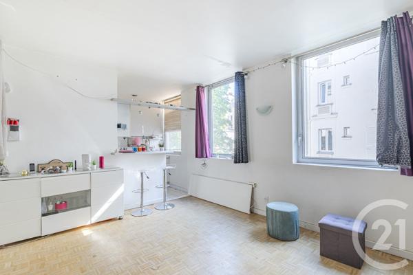 Appartement F2 à vendre  2 pièces - 40,60 m 2   PARIS  - 75009