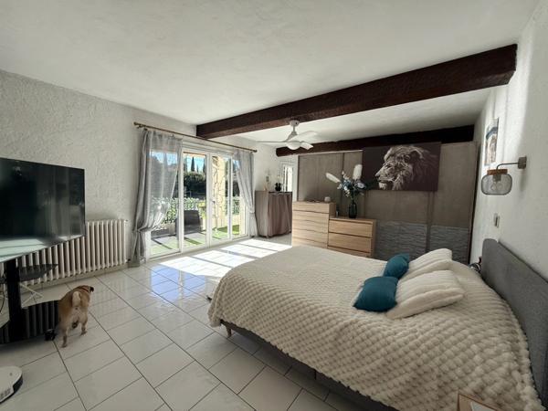 Maison à vendre 7 pièces VIDAUBAN (83)