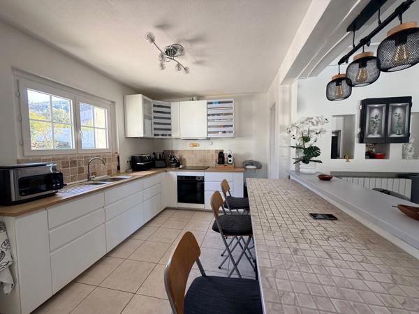 Maison à vendre 7 pièces VIDAUBAN (83)