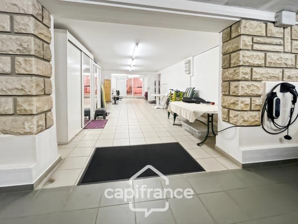 Secteur Golf d’Ormesson-sur-Marne, maison familiale 215 m², calme absolu, terrain 1 060 m²